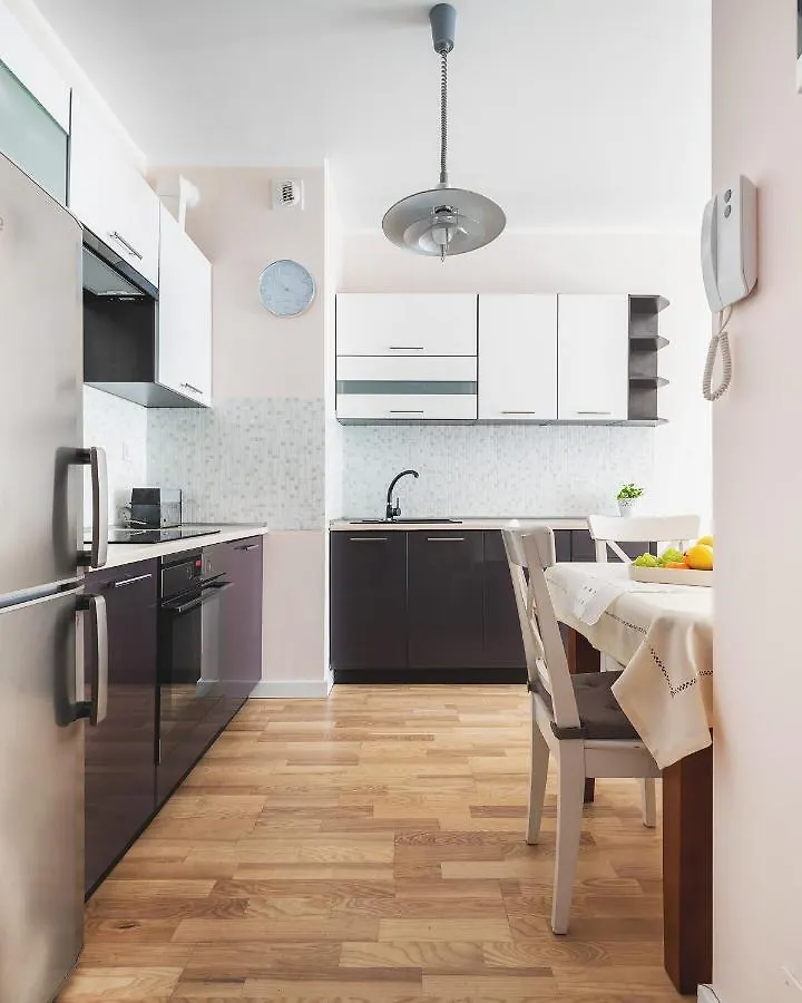 Lovely Warsaw Holiday Apartment